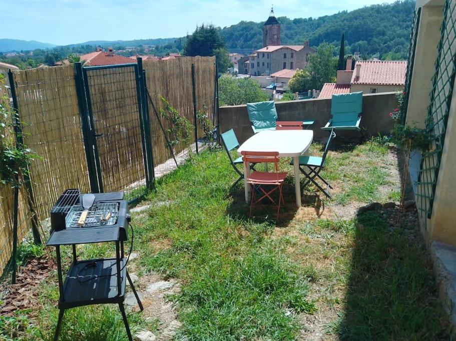Maison 4 Pers Avec Jardin Au Pied Des Montagnes Ria Extérieur photo