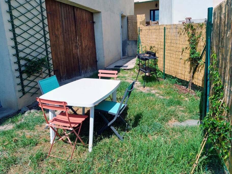 Maison 4 Pers Avec Jardin Au Pied Des Montagnes Ria Extérieur photo